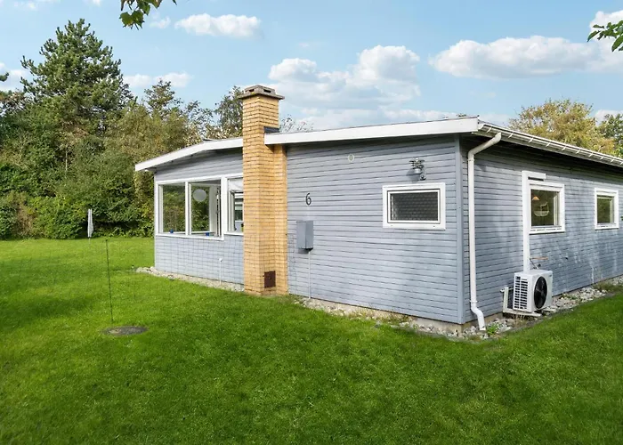 Сasa de vacaciones 4 Bedroom Lovely In Sjaellands Odde *